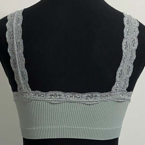 Garage Crop Top with Lace Neckline - Picture 5 of 6